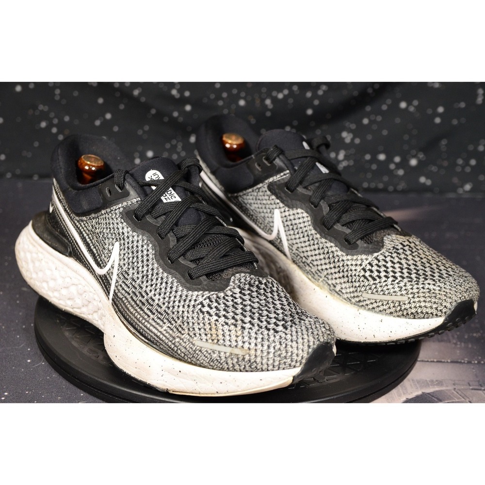 Nike ZoomX Invincible Run Flyknit Shoes Mens Size 10 Gray‎ Running CT2228-103